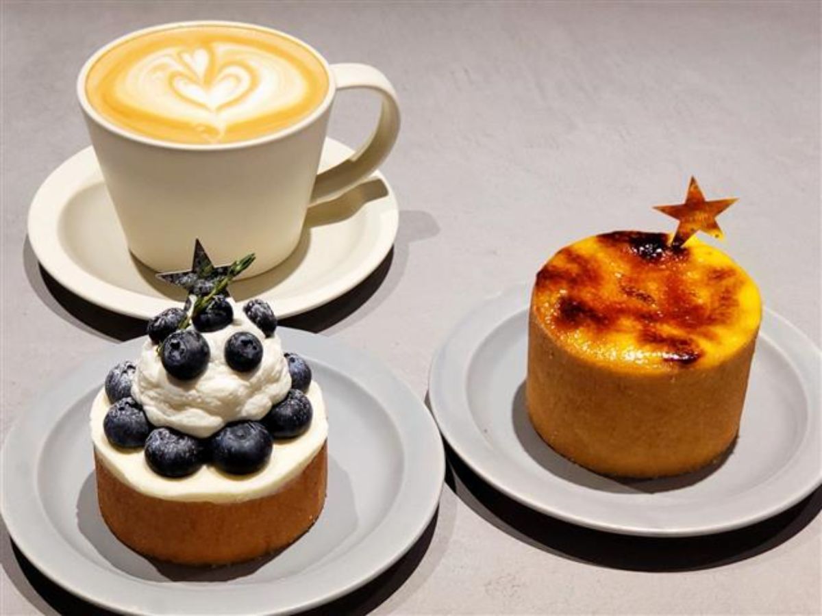「BAUM CAKE」650円～（商品は季節により異なる）