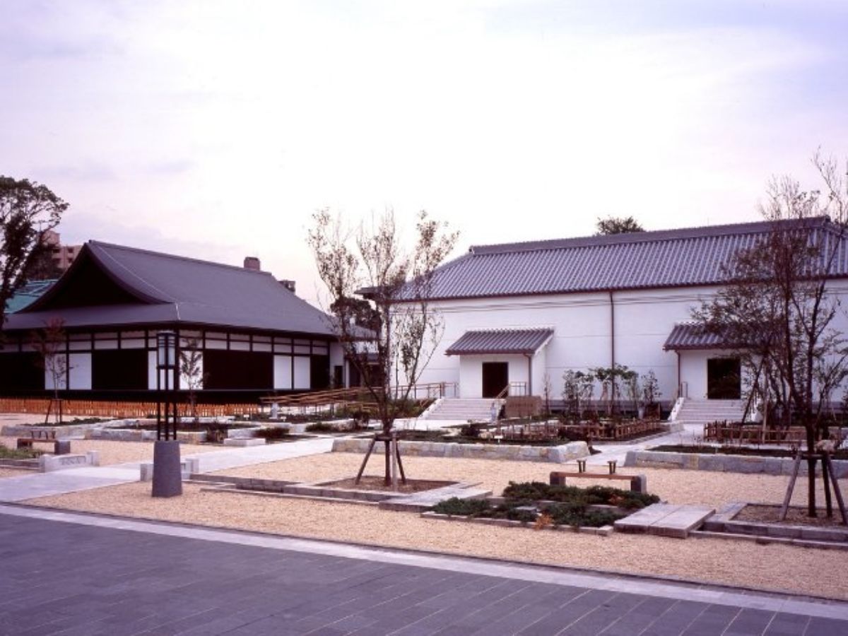 「名古屋市蓬左文庫」外観