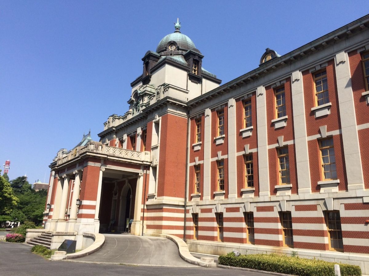 「名古屋市市政資料館」外観