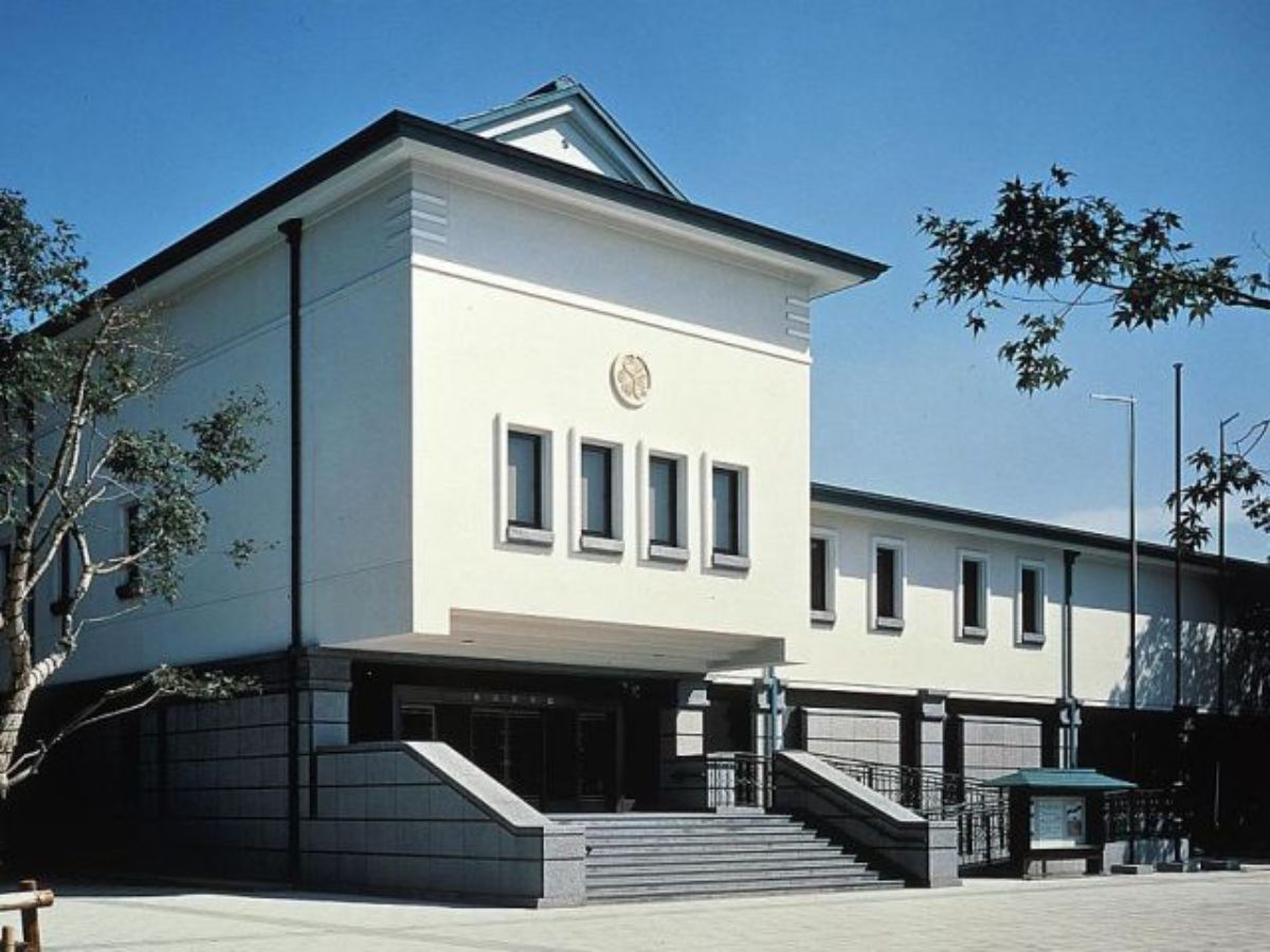 「徳川美術館」外観