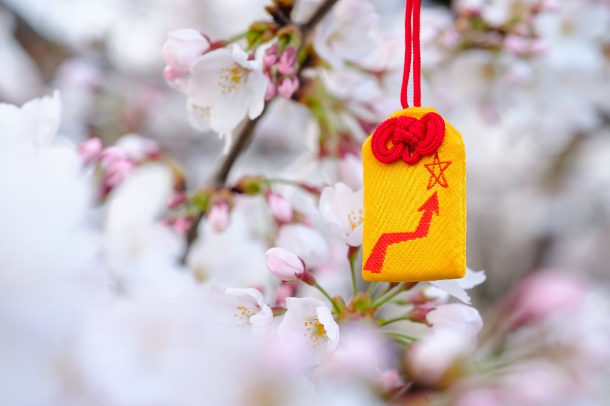 「向上守」初穂料1200円／写真提供：晴明神社
