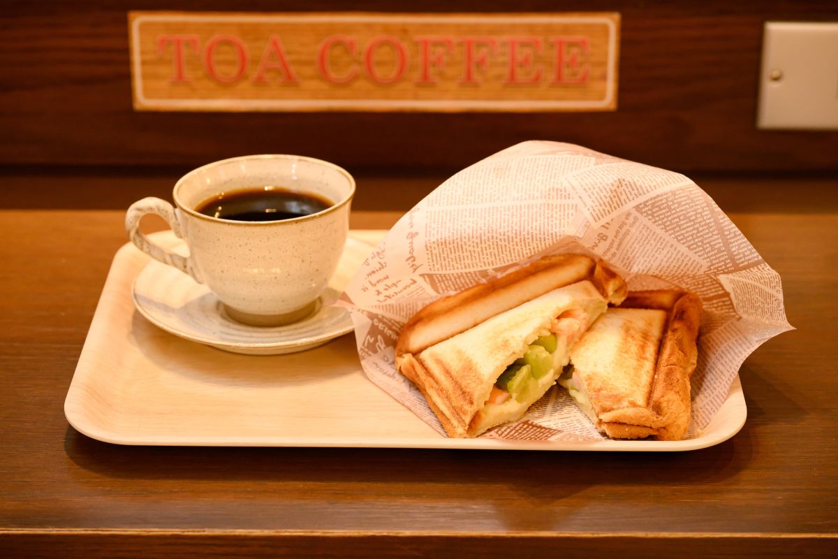 東亜珈琲館 新千歳空港店