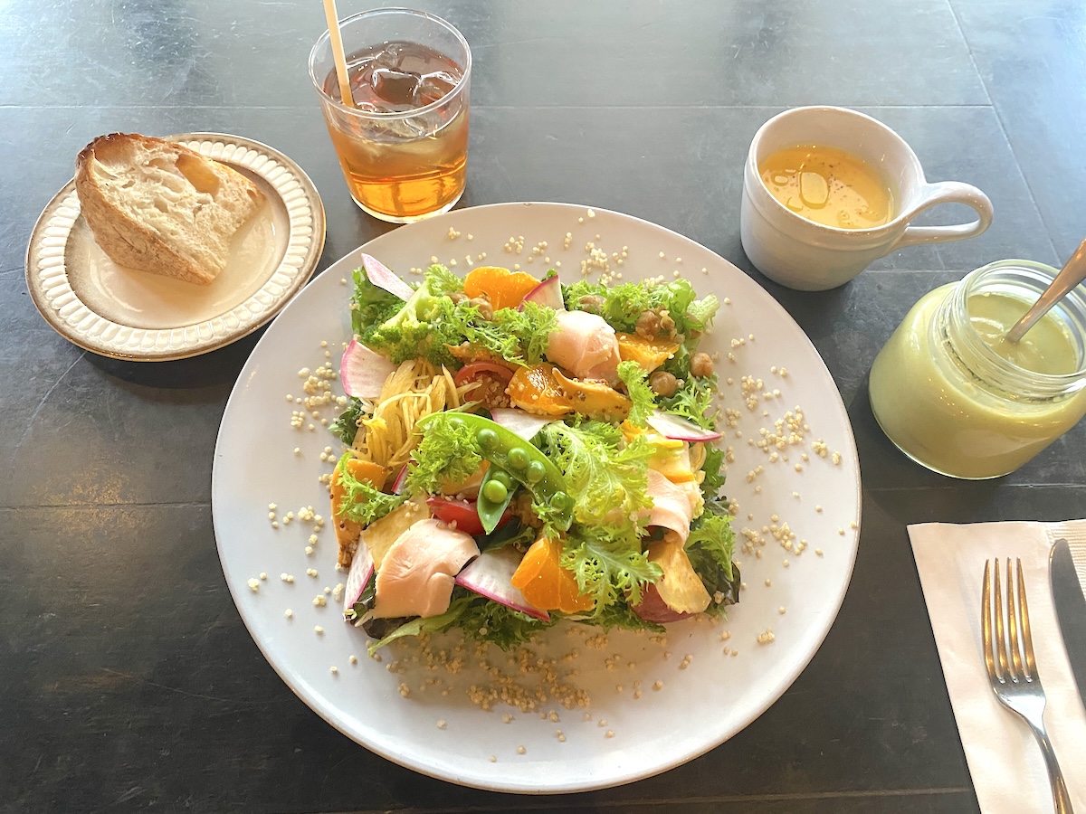 「LOCAL FARM to GREEN PLATE」1900円