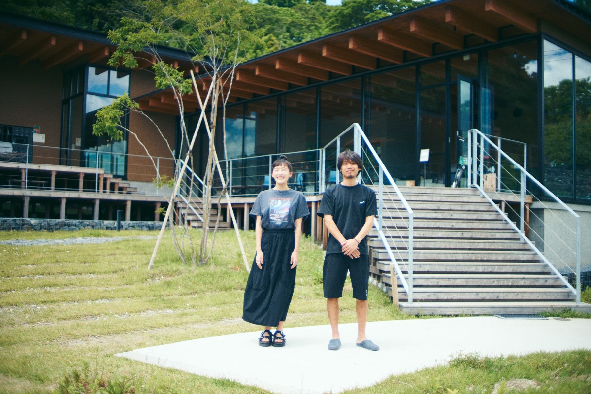 店長の小島勇太さんと