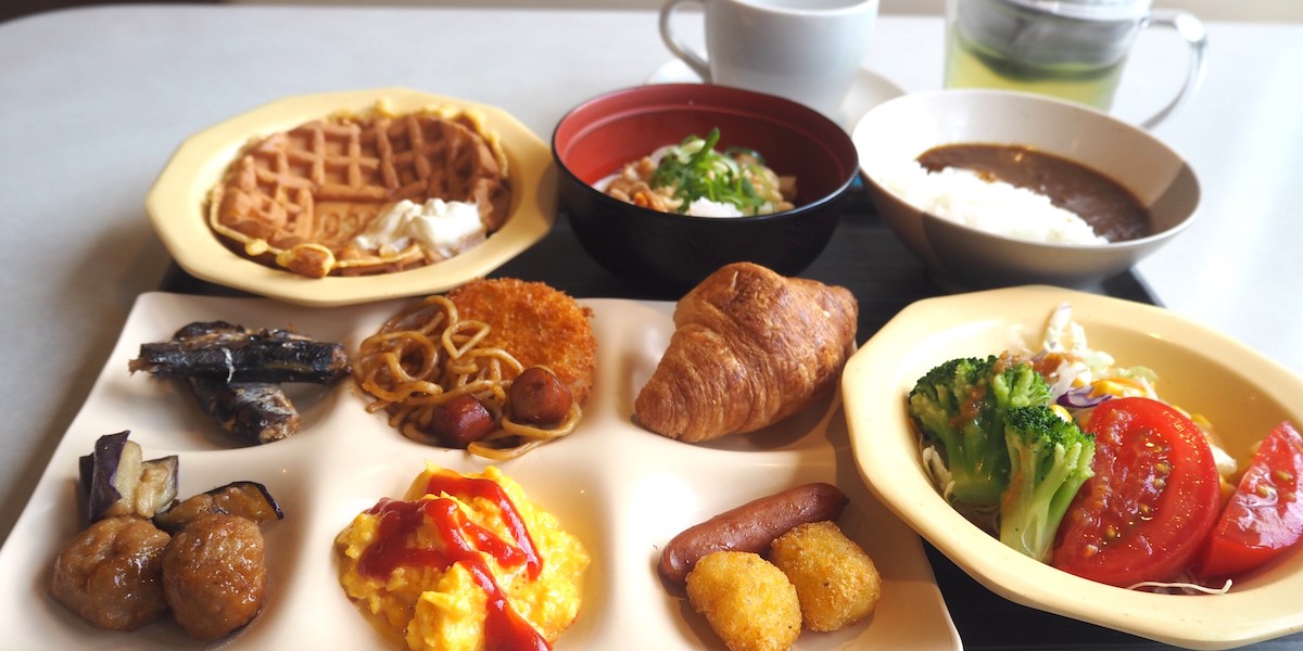 ココスの朝食バイキング