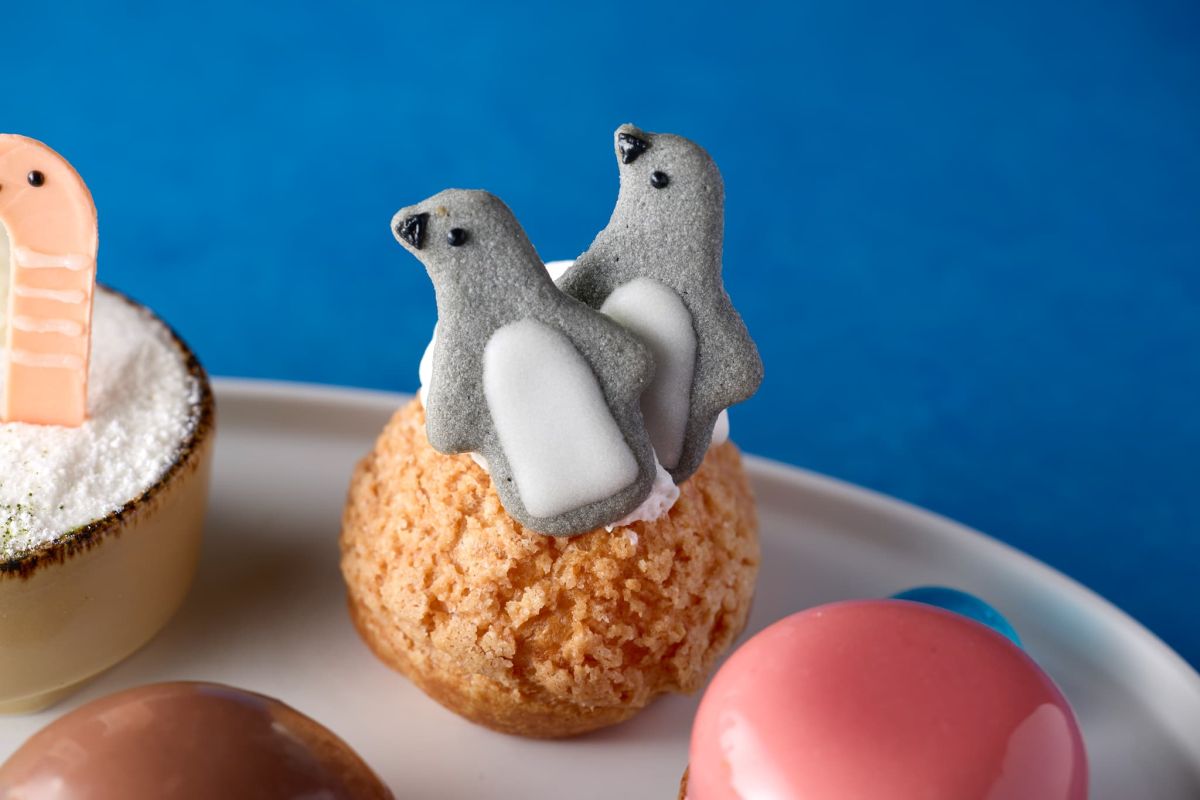 「きょうだいペンギンのロックシュークリーム」