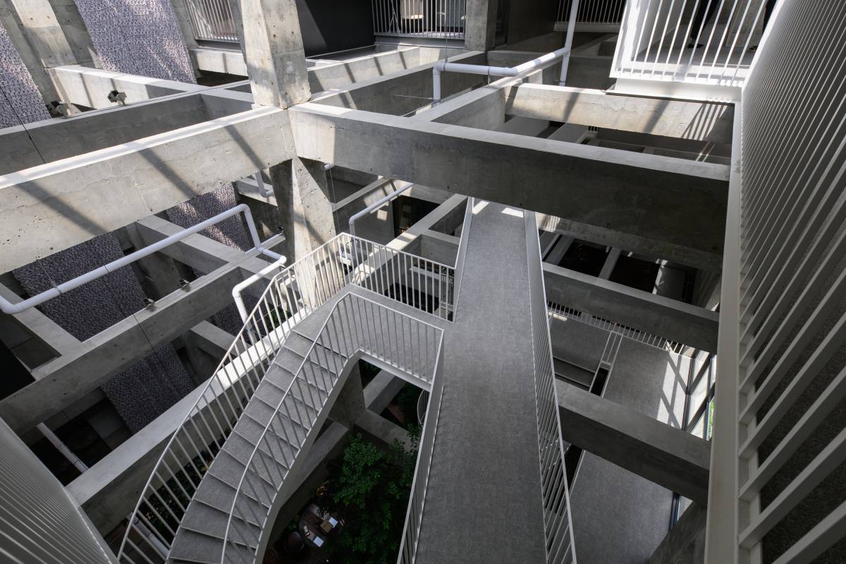 4階建て