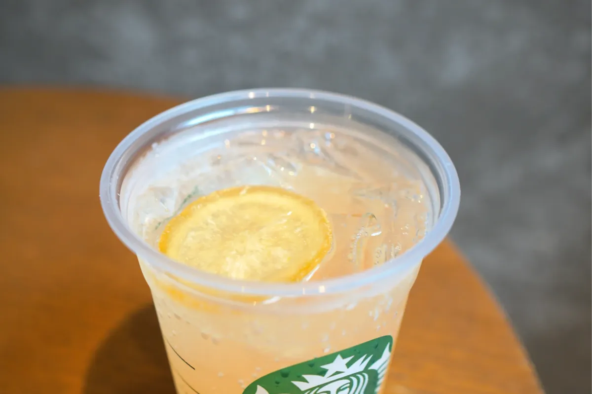 「チラックス ソーダ ピーチ」トッピング