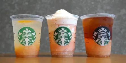 【スタバ新作・2026】とろけるっ！ ピーチの果肉感♪「ピーチ & ピーチミルク フラペチーノ®」など3種を実食レポート！ おすすめカスタムを徹底紹介