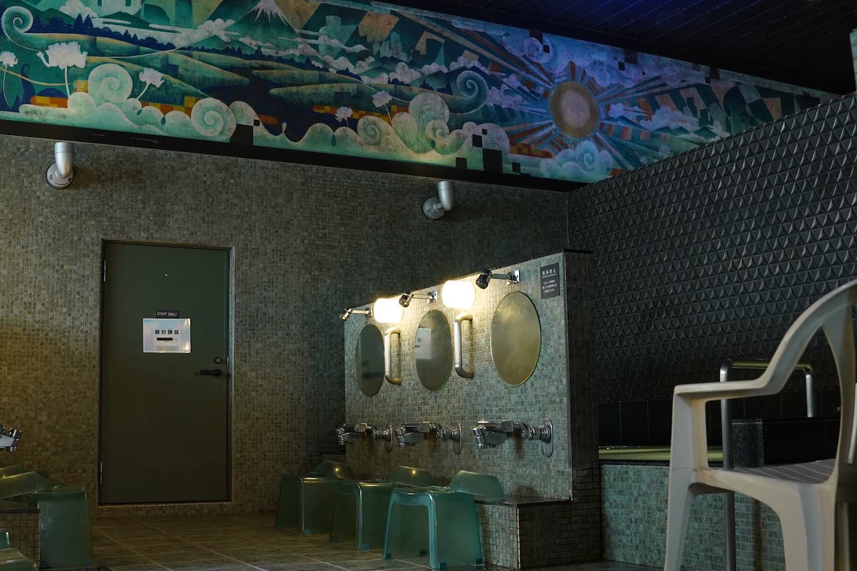 「改良湯」浴場