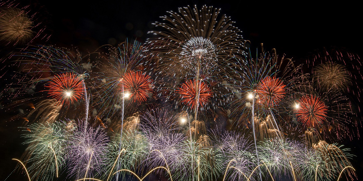 秋田県のおすすめ花火大会、2026年の開催・中止は？