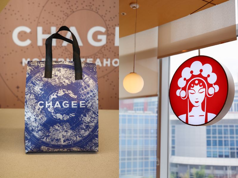 テイクアウト時には、CHAGEEのカップと同じデザインの保冷バッグ（W1000）を付けてもらえる（写真左）／中国の伝統的な歌劇『覇王別姫』からインスパイアされたCHAGEEのロゴ（写真右）