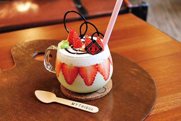 Patisserie & Cafe MythiQue クリスロード店