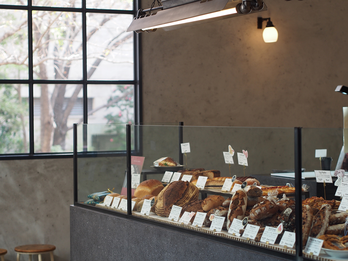bricolage bread店内