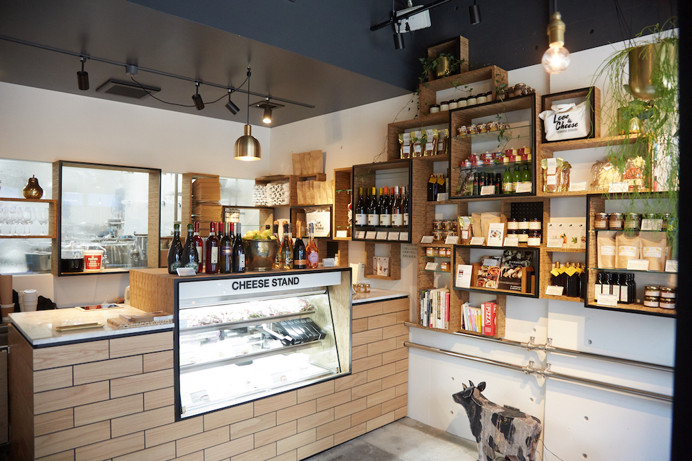 「& CHEESE STAND」店内