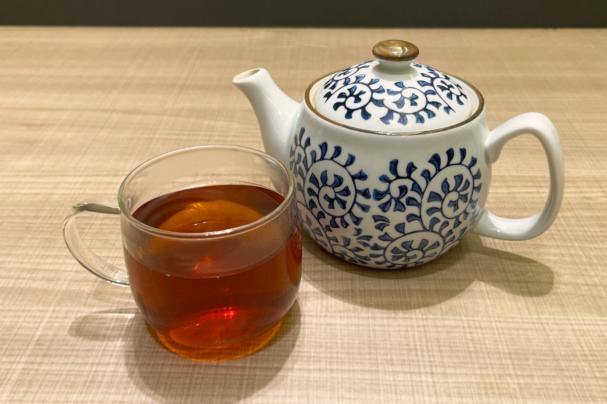 「利楽茶（ホット）」490円