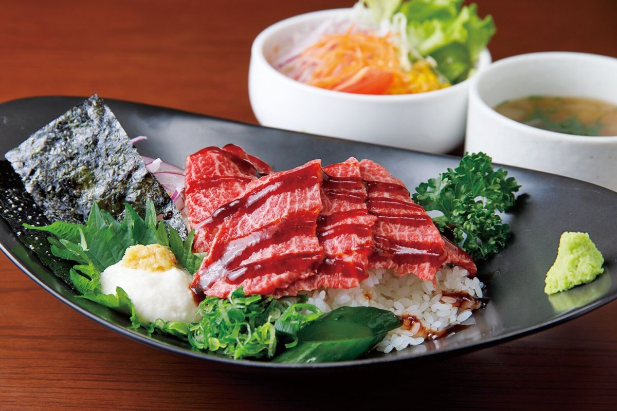 近江牛ダイニング OKAKI 大津店