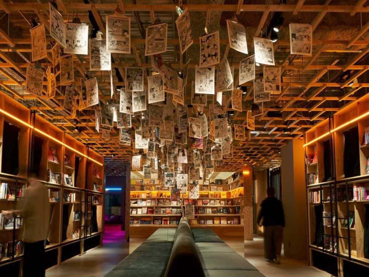 「BOOK AND BED TOKYO 新宿」店内
