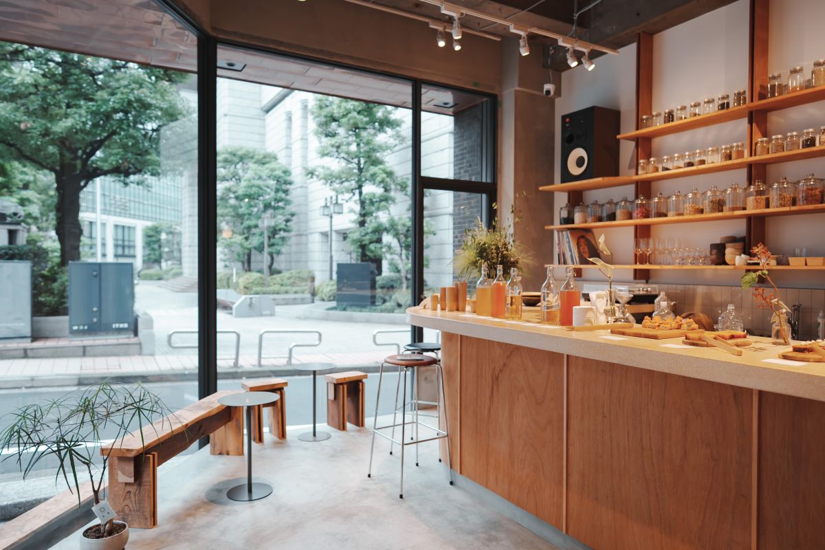 日本橋兜町のハーブティー専門店TYNKの店内