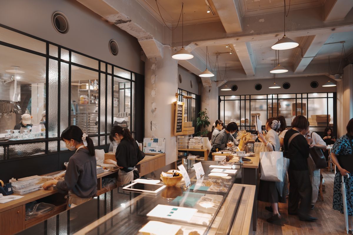 日本橋兜町の人気スイーツ店tealの店内