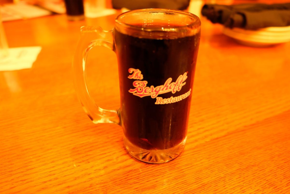 Berghoff Root Beer＄3.60