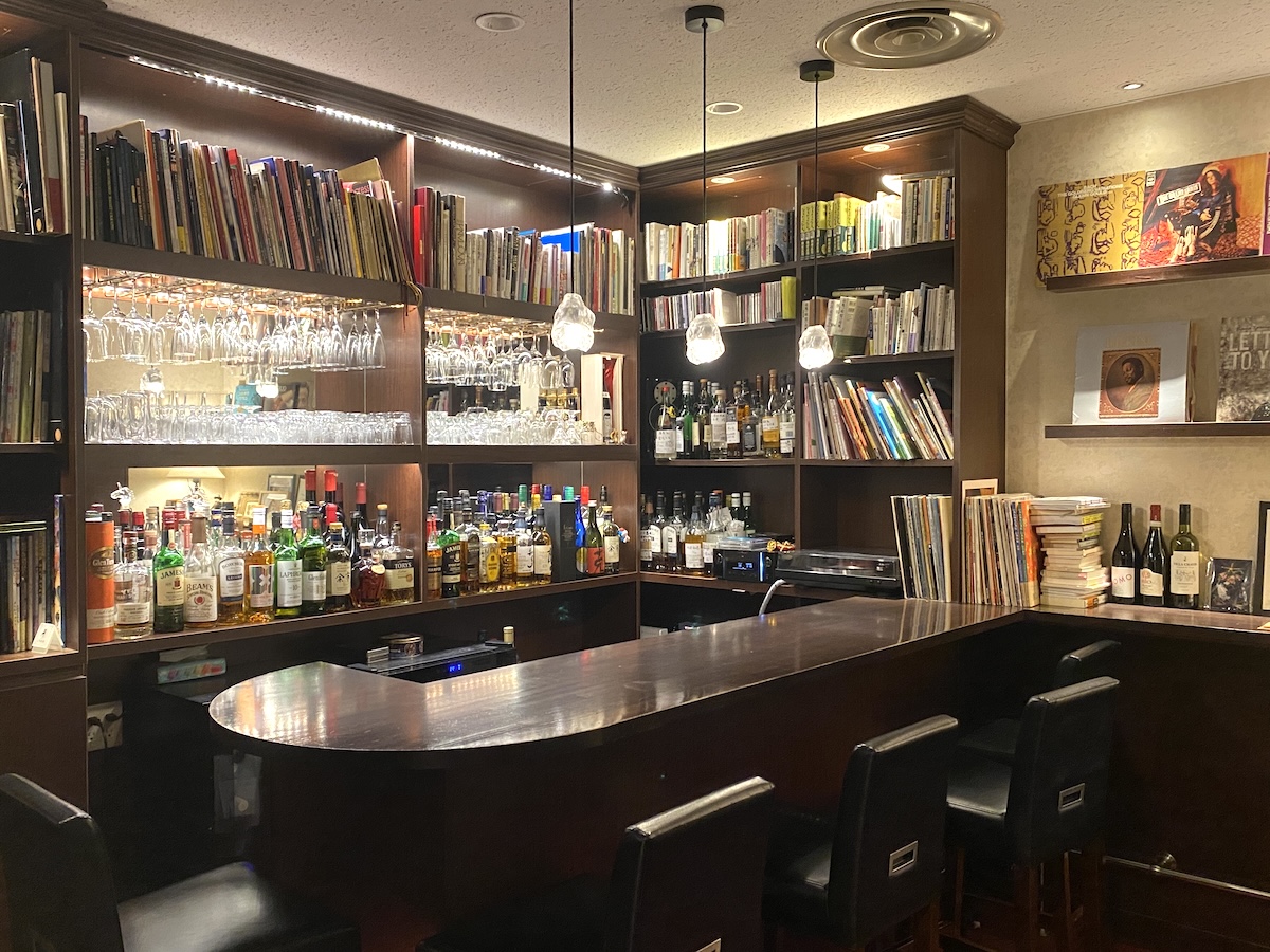リリパット店内