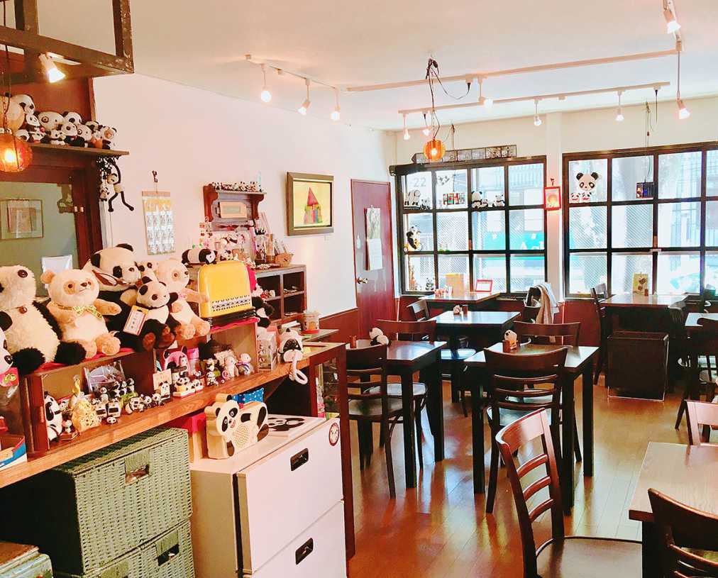 「ぱんだ珈琲店」店内