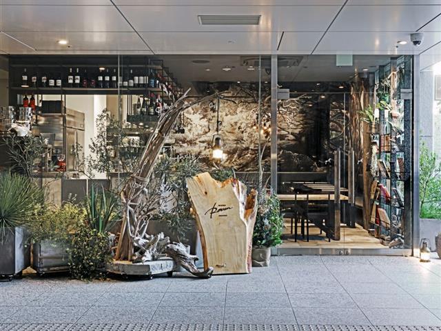「Bistro Roven 新宿」外観