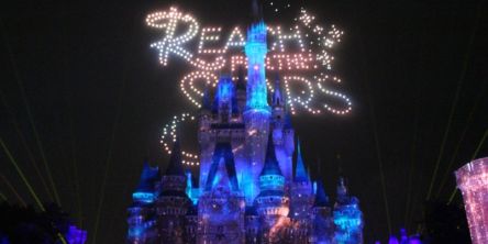 【2026年夏】東京ディズニーランドのおすすめポイントを総まとめ！ Reach for the Stars：Everlasting Dreamsも必見