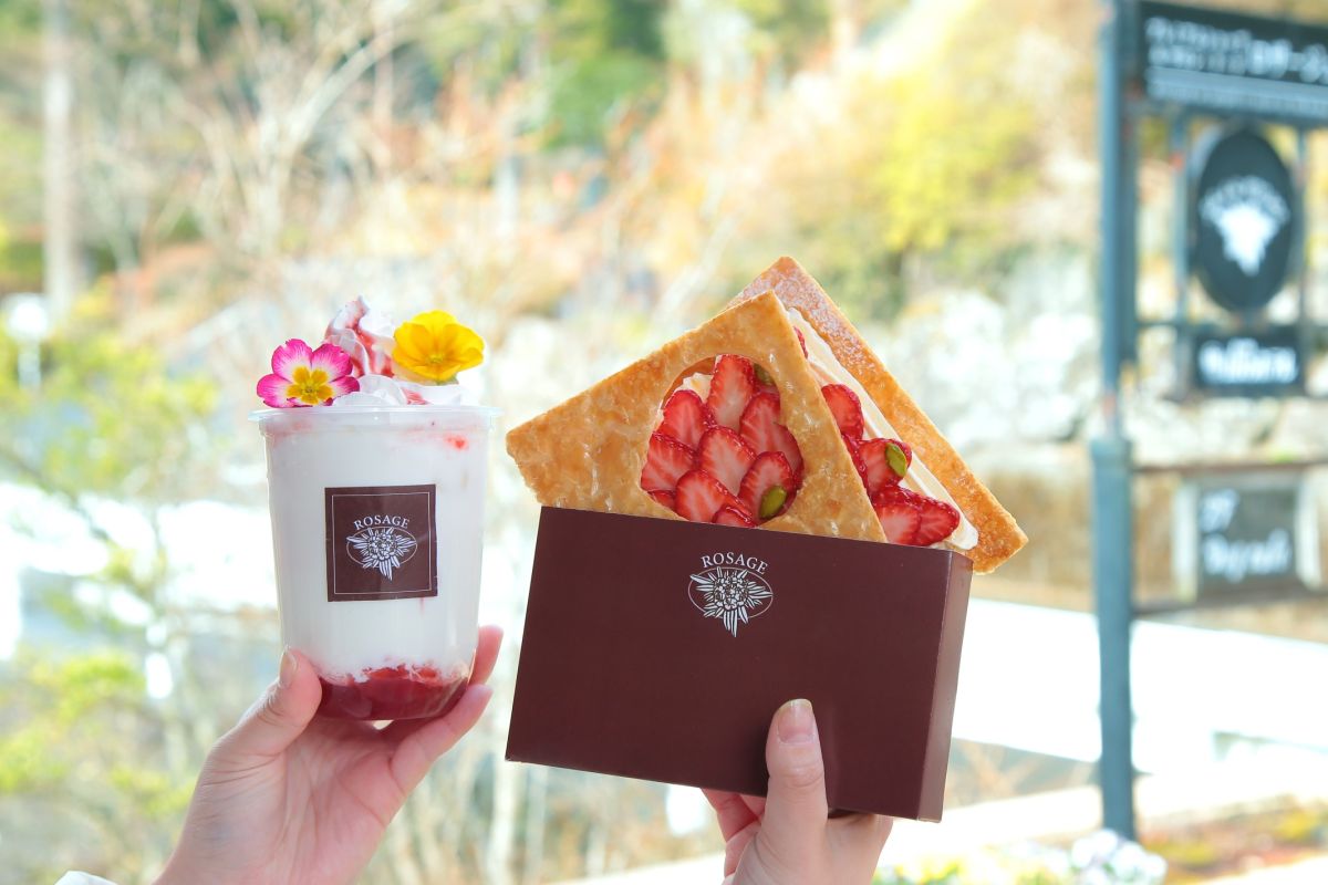 ワンハンドスイーツ「HAKONE　ミルサンド」ほか