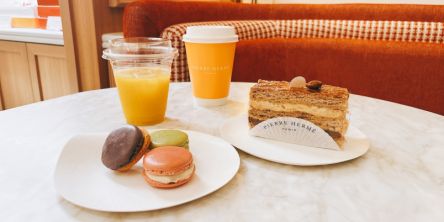 【丸の内】パリの店舗をそのまま再現！「ピエール・エルメ・パリ 丸の内」で限定スイーツ＆ドリンクを堪能