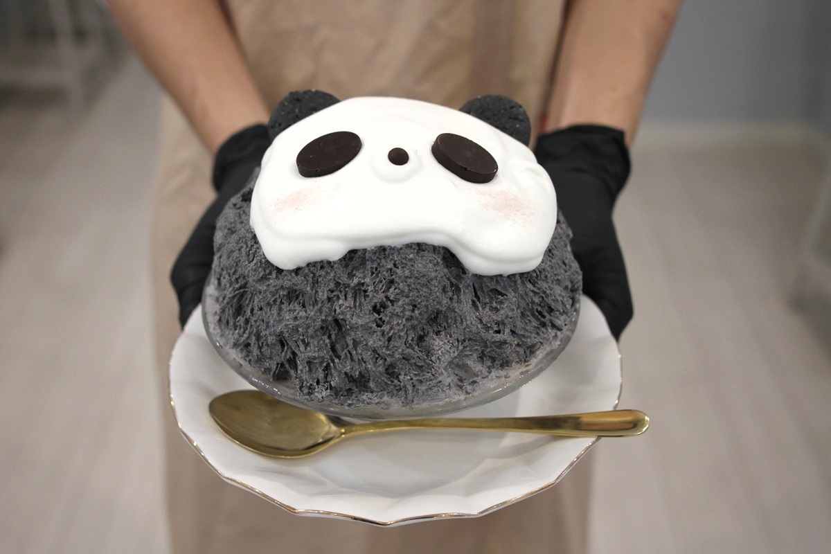 「ごまパンダ」かき氷