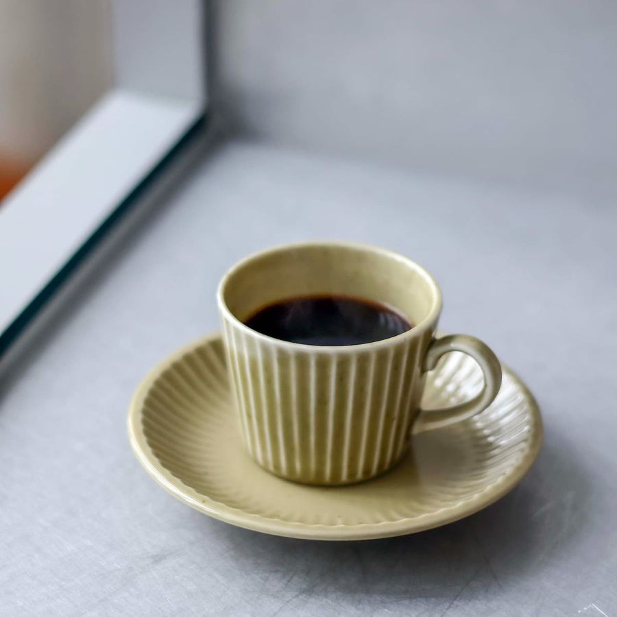 「コーヒー（ホット）」500円はサイフォンで抽出。疲れがほわっと解れるような、そんな味わい