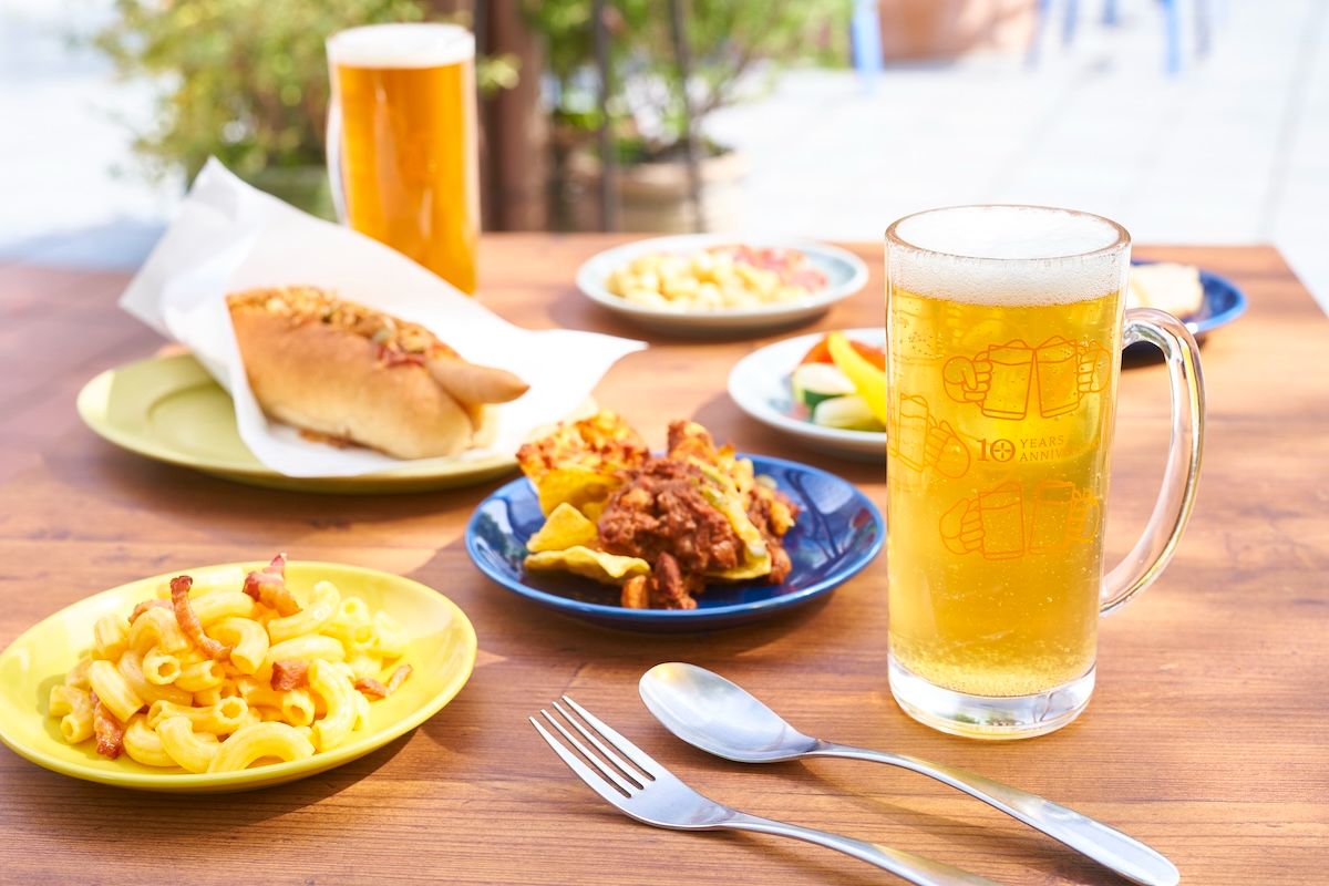 「FUTAKO BEER TERRACE」