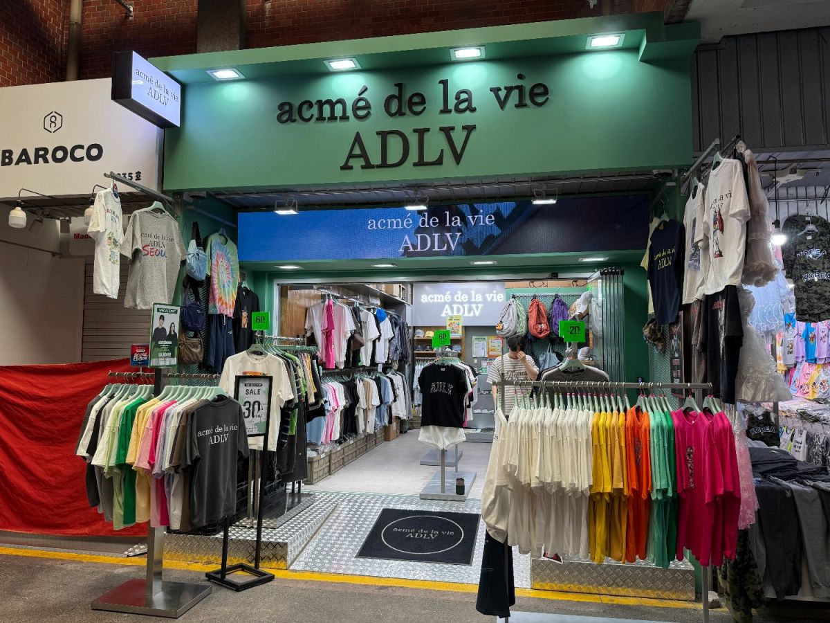 ストリートファッションで人気の「ADLV」