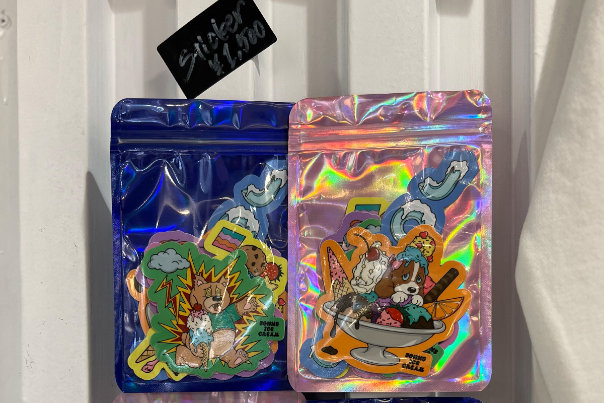 「ステッカー6枚セット」1500円