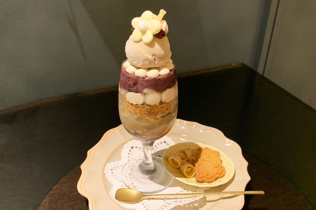 「ゆず香るまろやかほうじ茶パフェ」1850円