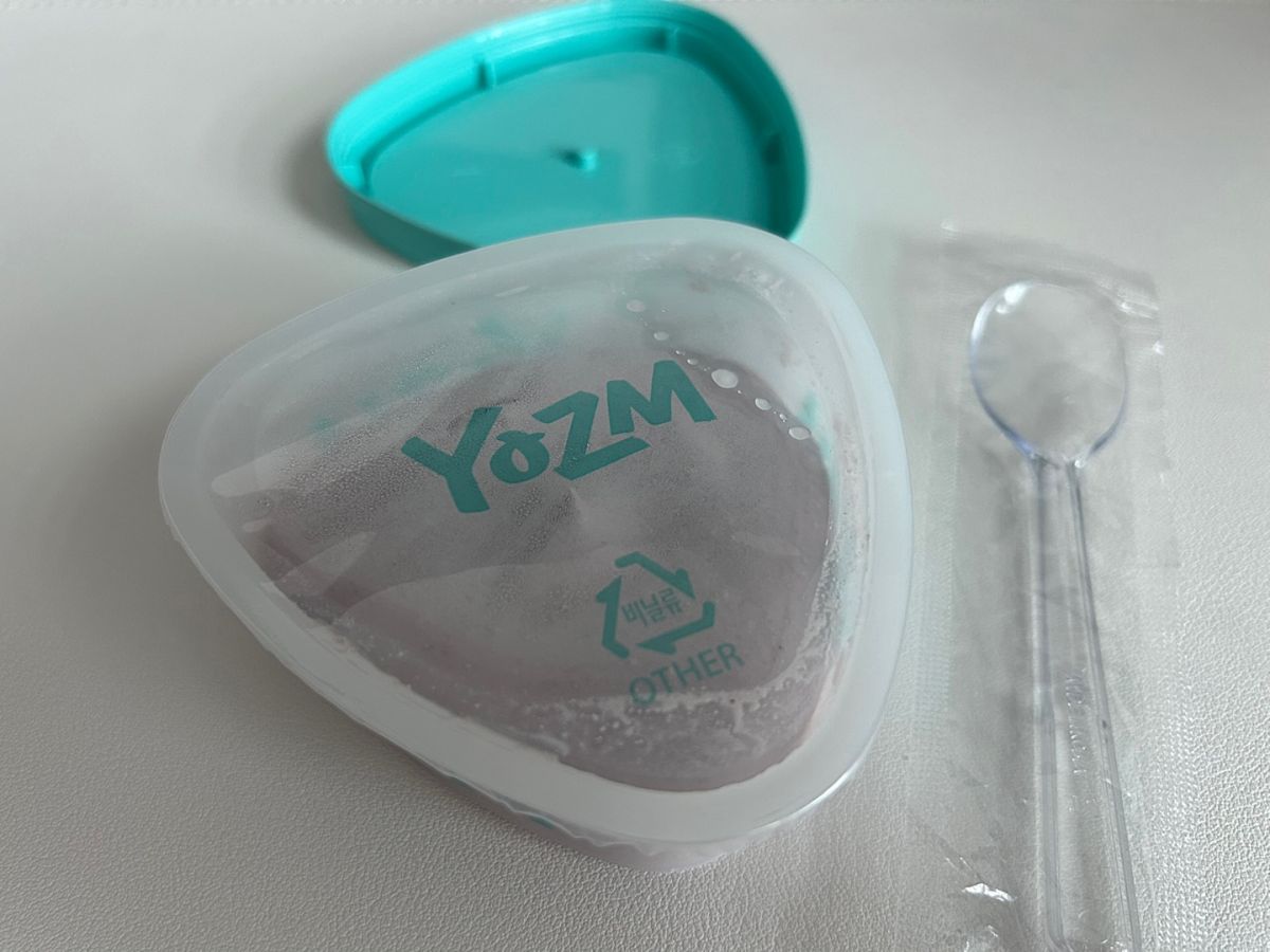 専門店級の濃密グリークヨーグルト「YOZM」