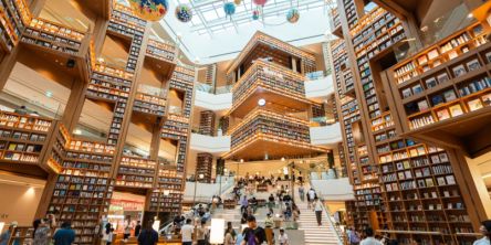 【韓国現地レポ】ピョルマダン図書館は必見！ ソウルから日帰りでスターフィールド水原へ