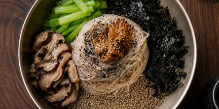 【韓国現地レポ】今話題のエゴママッククスも！ ソウル・エゴマ料理のおすすめ店4選