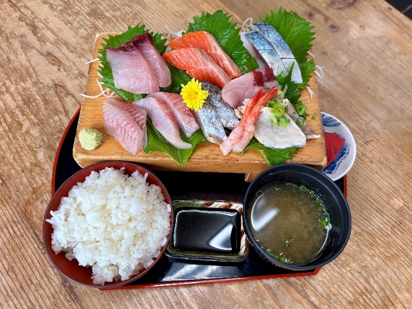 「刺身定食」1700円