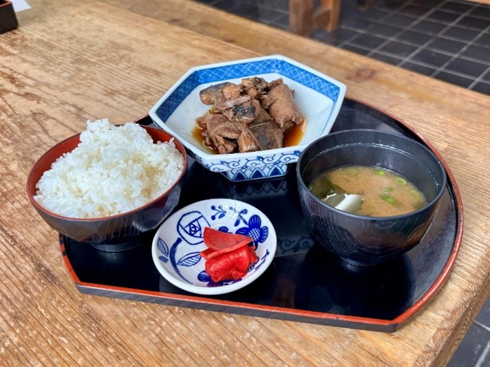「あら煮定食」800円