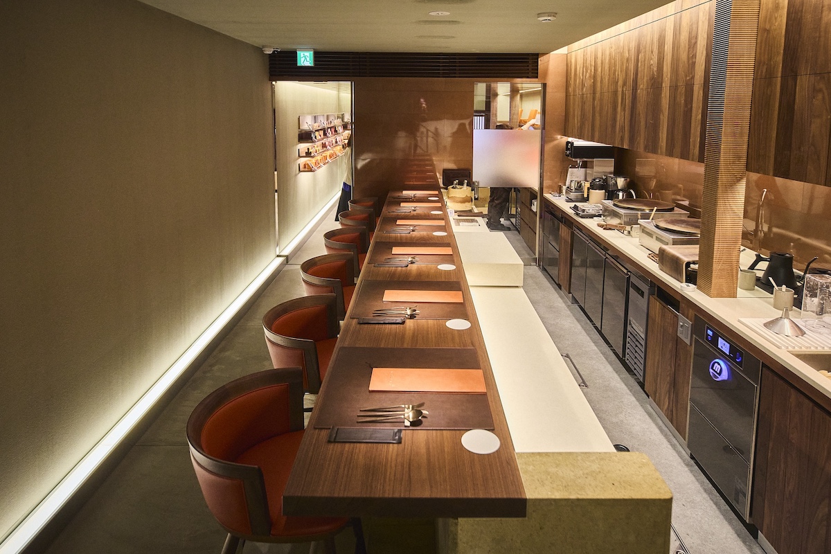 店内奥のカウンターカフェ