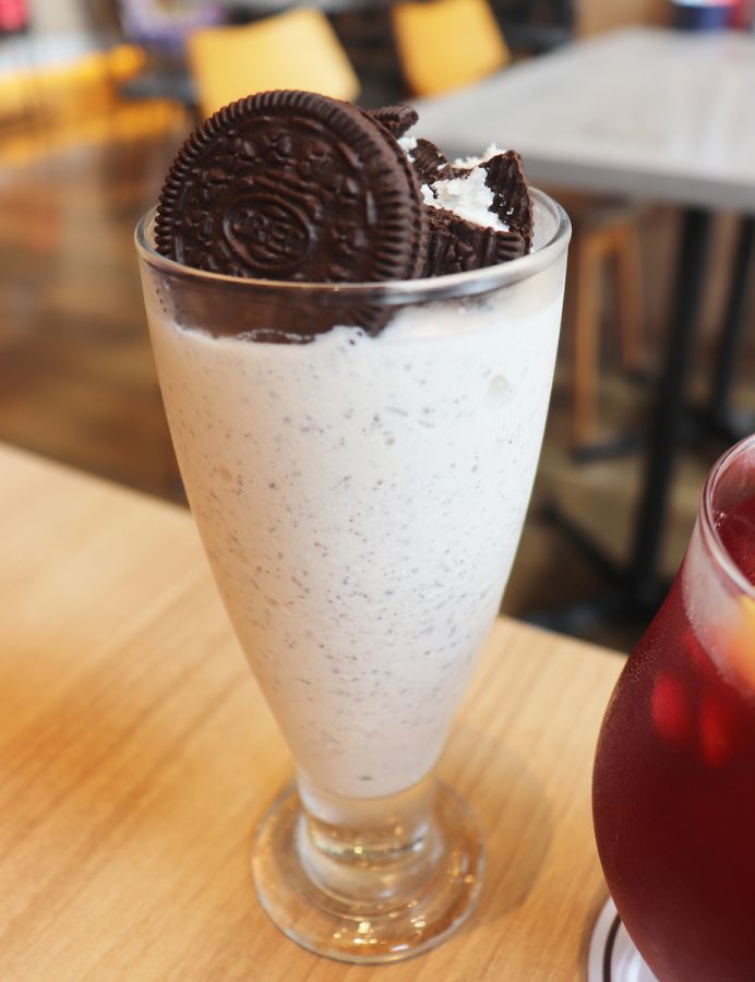 「ご褒美シェイク クッキー＆クリーム」
