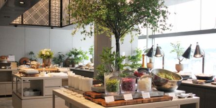 【神戸】「restaurant GRILL TABLE」でホテル最上階の景色とランチビュッフェを満喫