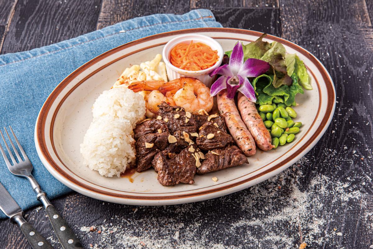 「ハラミステーキランチプレート」2730円／画像提供：世界のビール博物館