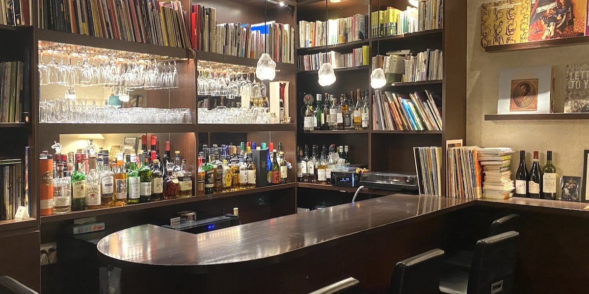【東京】神保町のおしゃれカフェ・喫茶店14選｜SNS映え・老舗・穴場をまるごと紹介