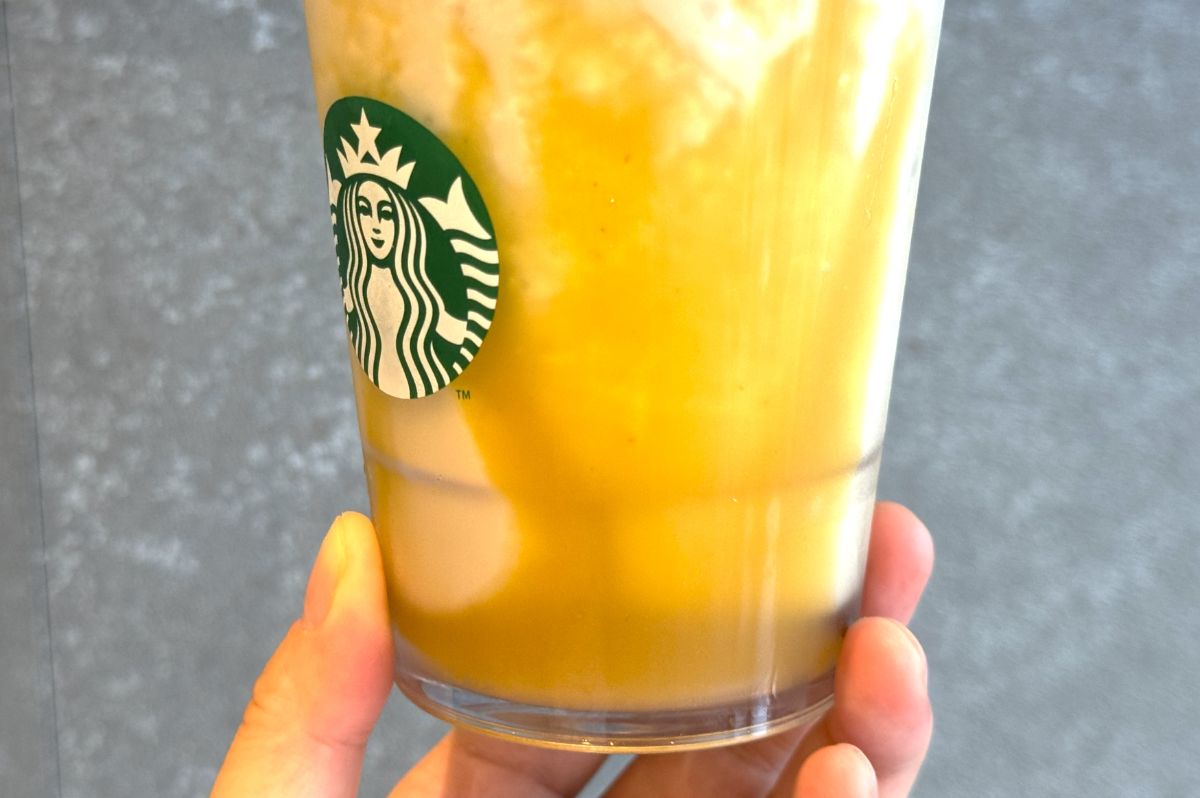 「とろり蜜芋 紅はるか フラペチーノ&reg;」カスタマイズ：アーモンドミルク変更（＋５５円）＋エスプレッソ1ショット追加（＋55円）