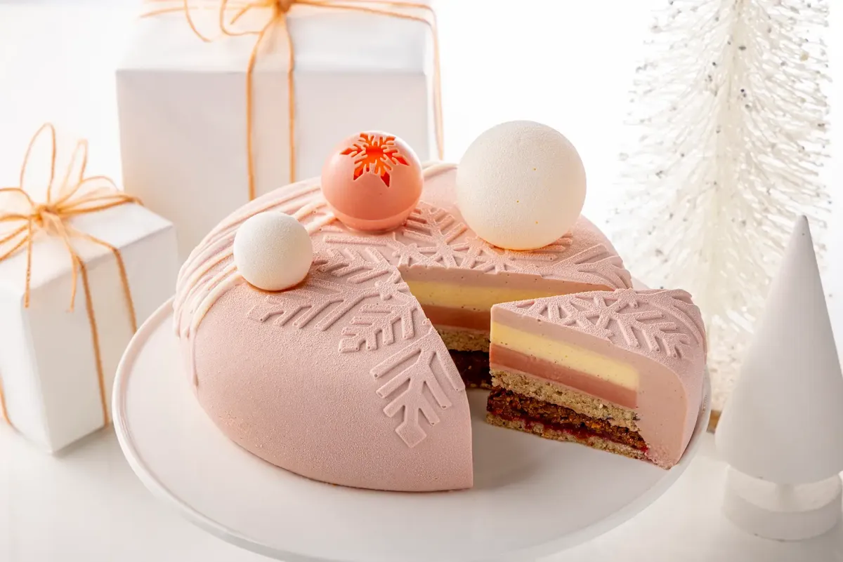 「ビジュー」直径約17cm 7600円