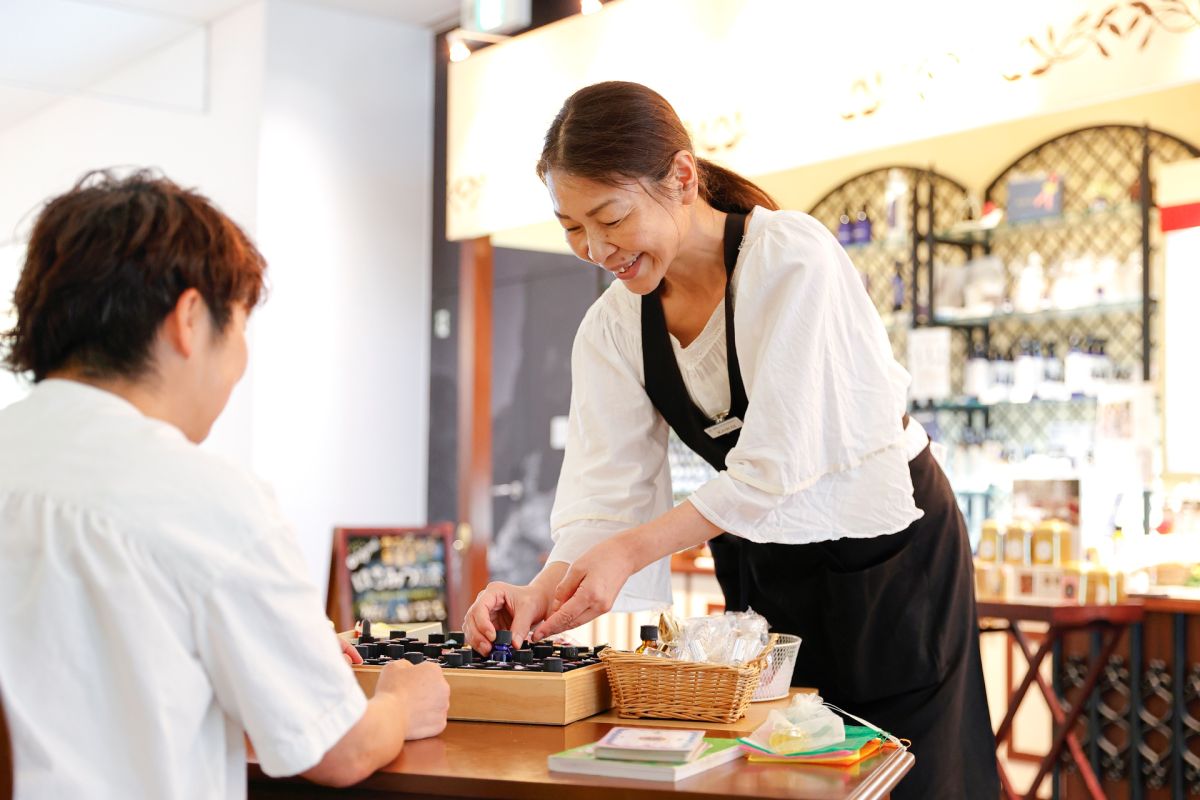 ライブラナチュテラピー 大阪ヒルトンプラザ店